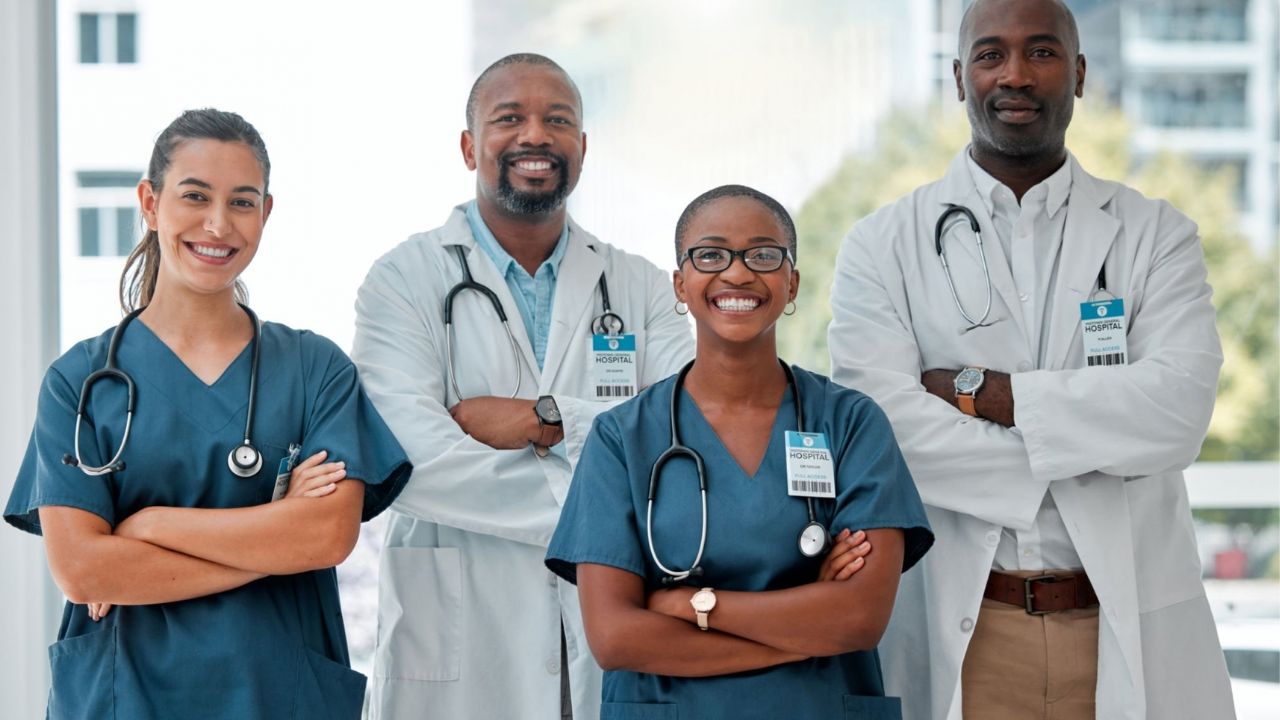 Médico PJ Simples Nacional Imposto médico PJ Médico Simples Nacional ou Lucro Presumido PJ médico Tabela de retenção de impostos na prestação de serviços médicos Tributação para médicos e clínicas Melhor regime tributário para médicos Qual imposto médico paga